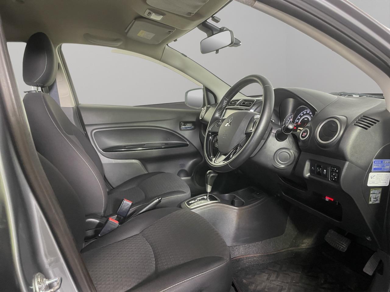 2017 Mitsubishi Mirage  Hatchback 11