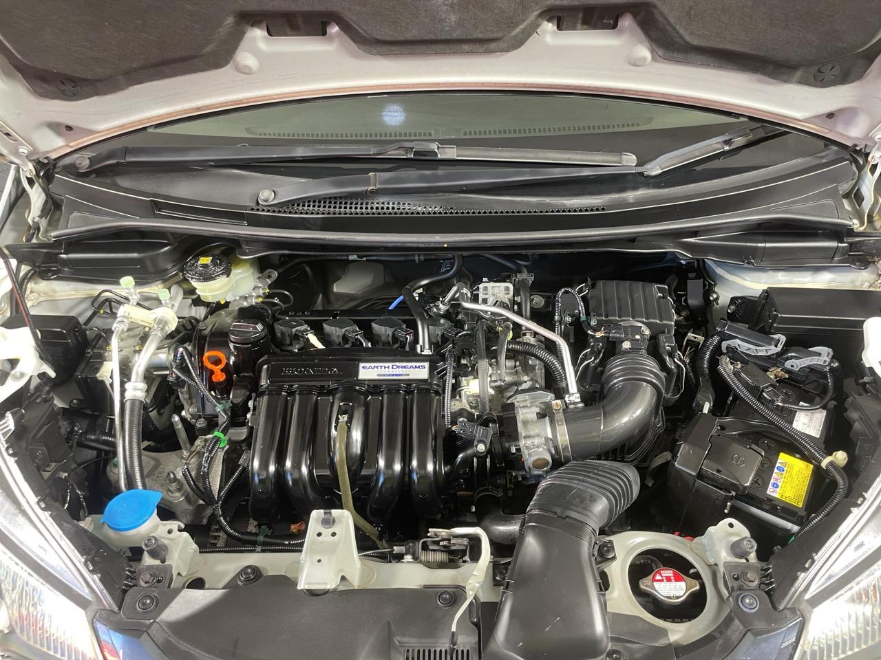 2014 Honda Fit Jazz New Shape Hatchback 9