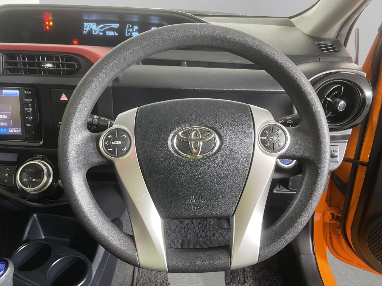 2015 Toyota Aqua Facelift Model S Hatchback 12