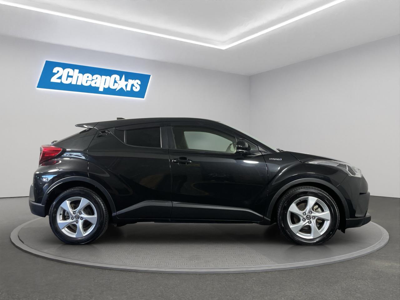 2017 Toyota C-HR HYBRID S RV/SUV 4