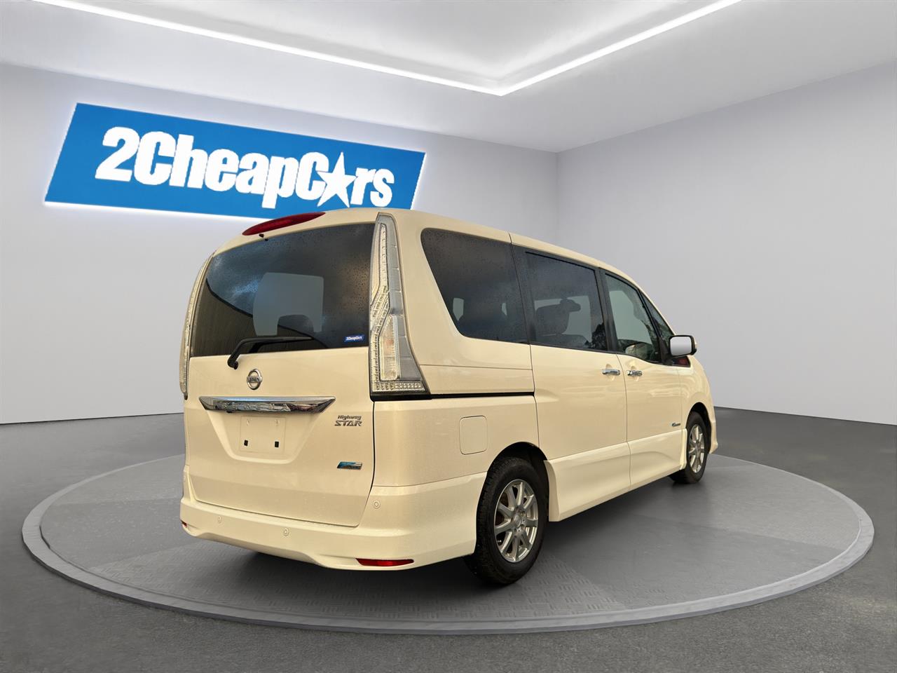 2015 Nissan Serena Hybrid Highway Star People Mover - 2 Cheap Cars