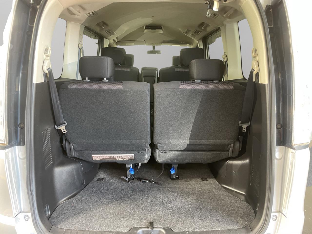 2012 Nissan Serena Hybrid Highway Star People Mover 8