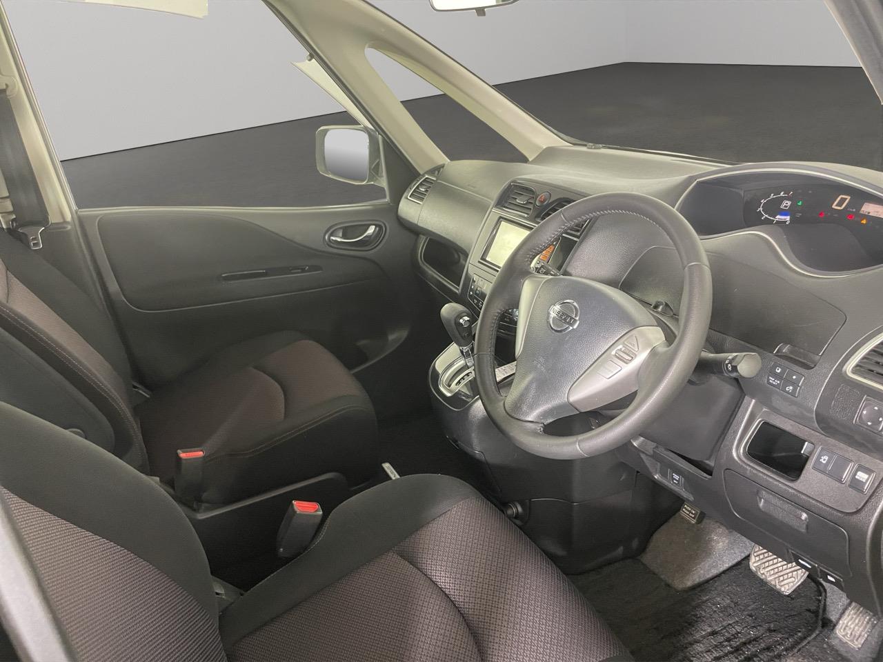 2013 Nissan Serena Highway Star S- Hybrid People Mover 10