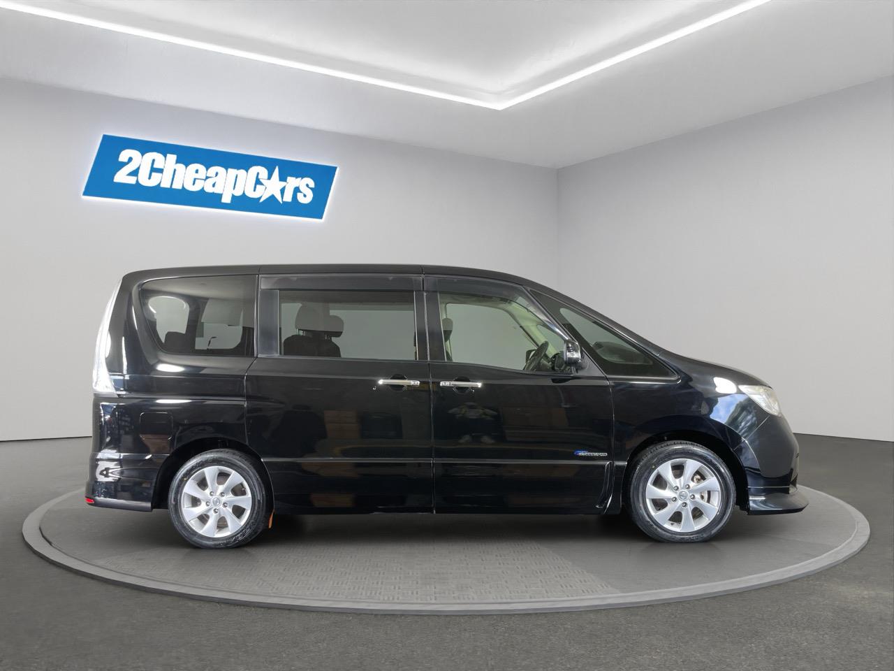 2013 Nissan Serena Hybrid Highway Star People Mover 4