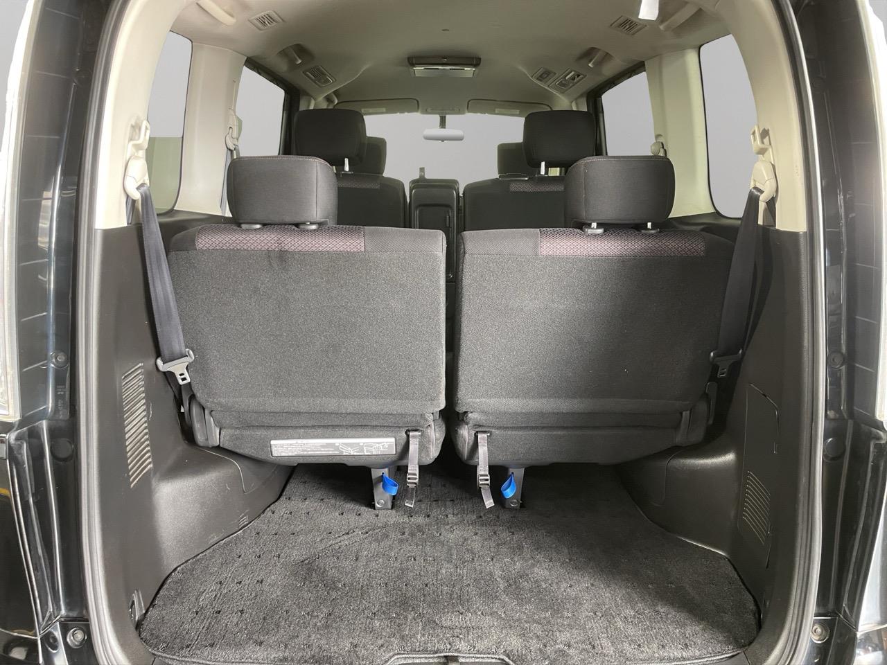 2013 Nissan Serena Hybrid Highway Star People Mover 8