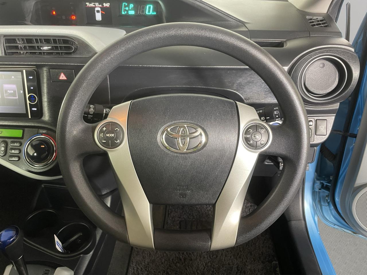 2013 Toyota Aqua S Hatchback 12