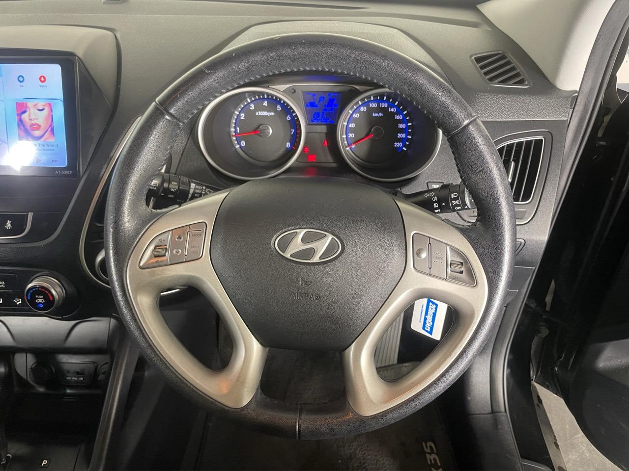 2012 Hyundai IX35  RV/SUV 12